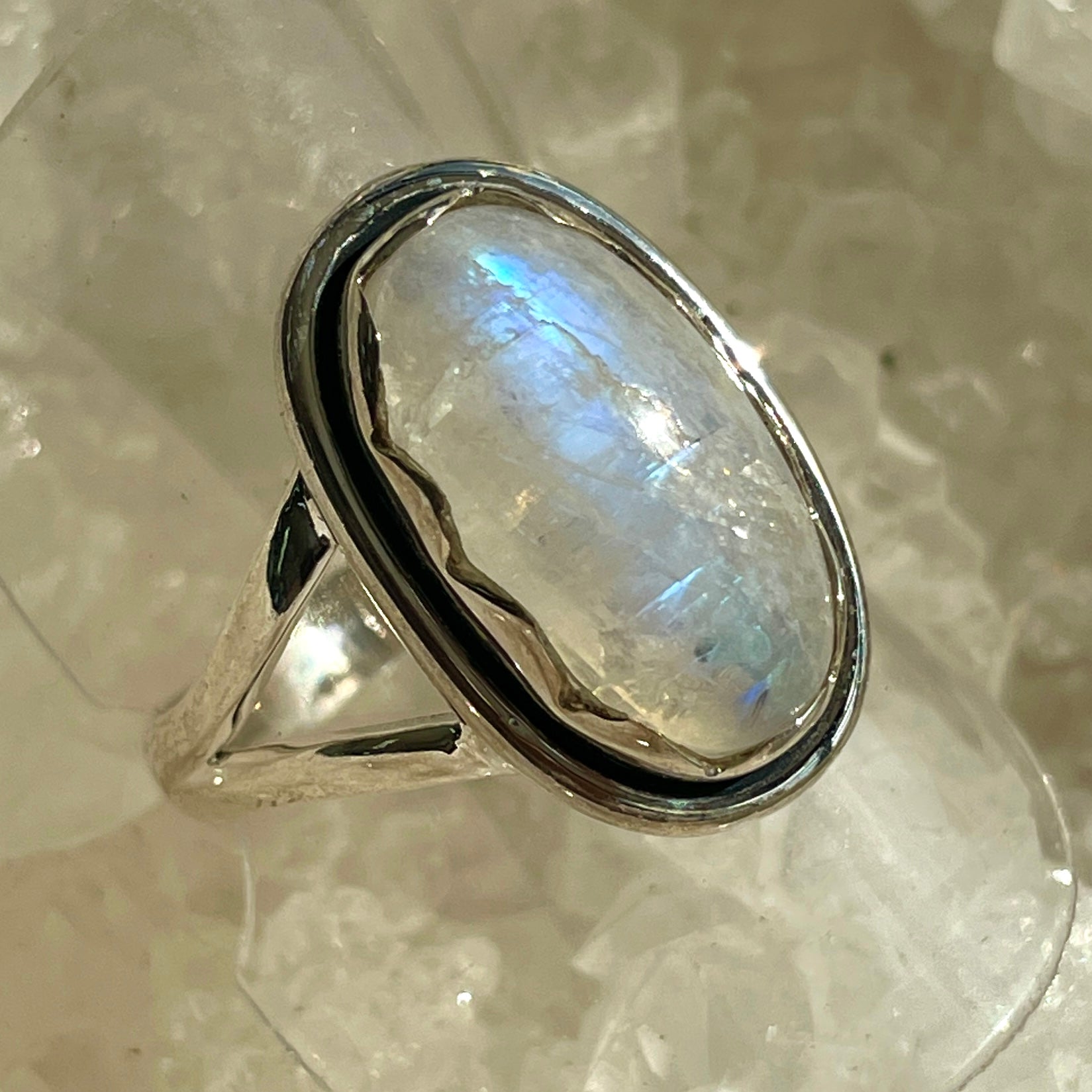 Rainbow Moonstone St. Silver Ring - Sz9 RM13 Rainbow Moonstone St. Silver Ring - Sz9 RM13